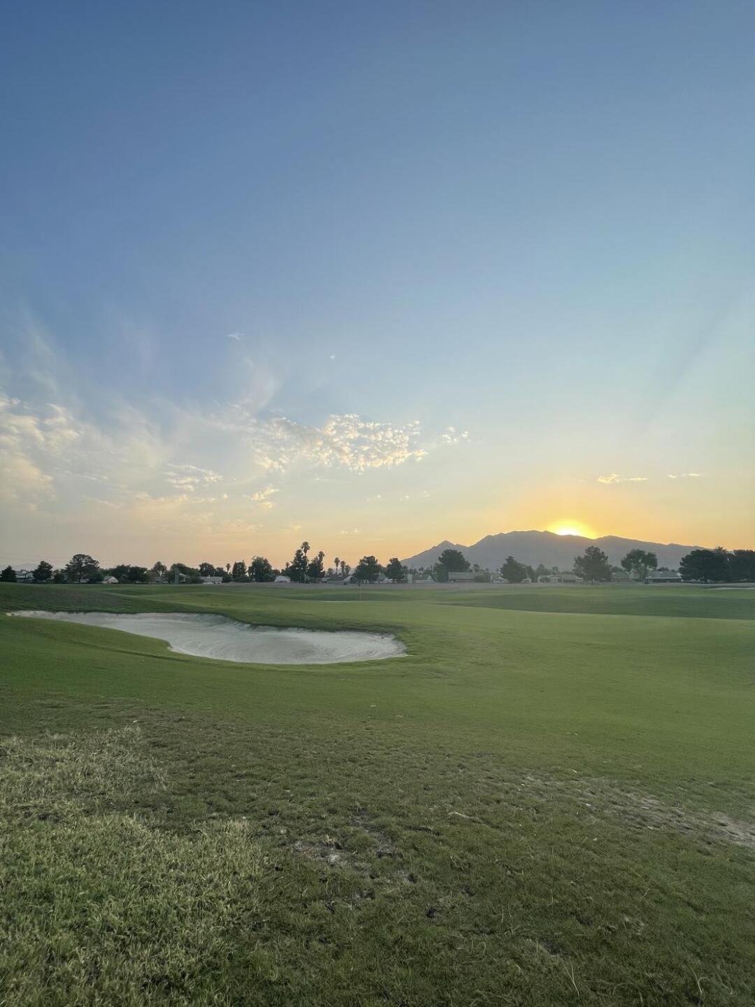 Sunrise @ Sunrise (Photo submitted by Cancino on 07/12/2021)