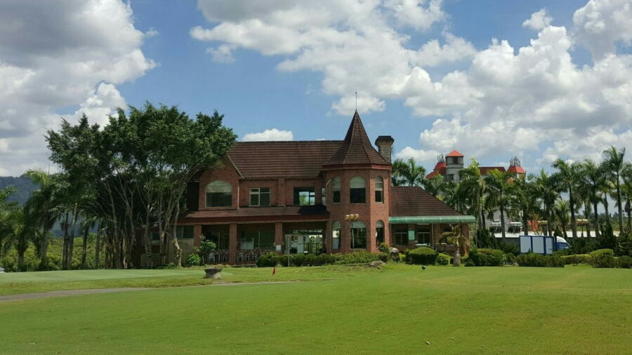 David Camp GC: Pro shop, practice area