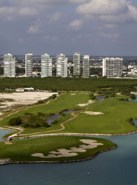 Puerto Cancun GC: Aerial