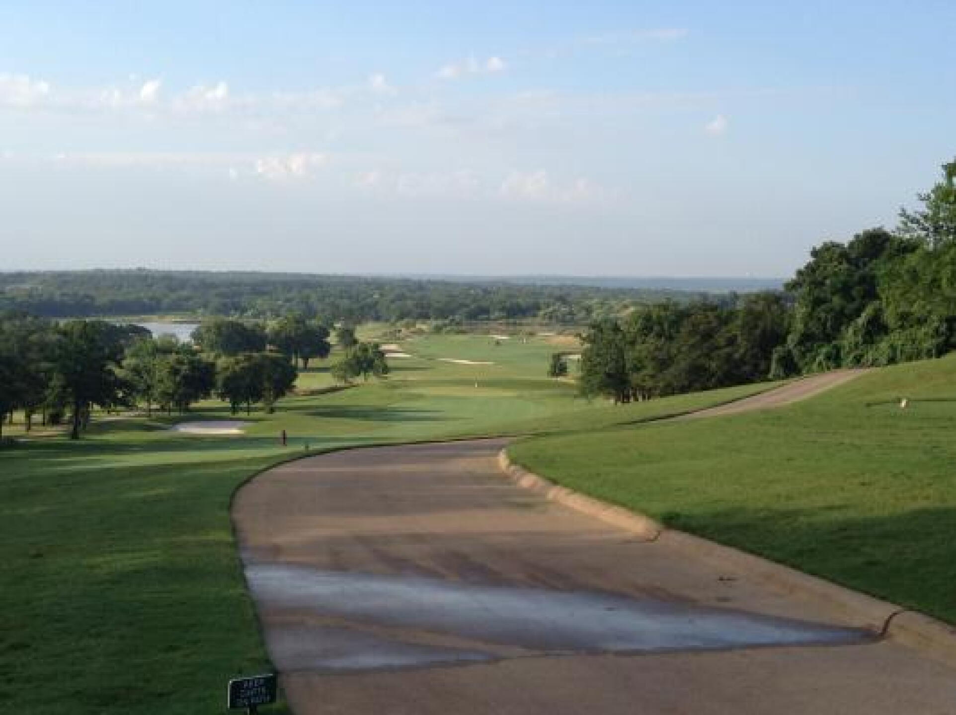 Hole # 1 (Photo submitted by u000007429920 on 06/17/2013)
