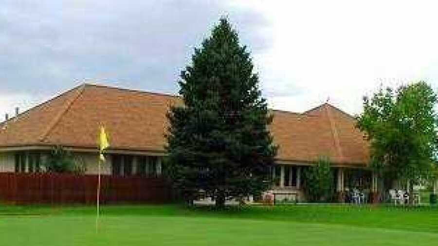 Southglenn CC: clubhouse