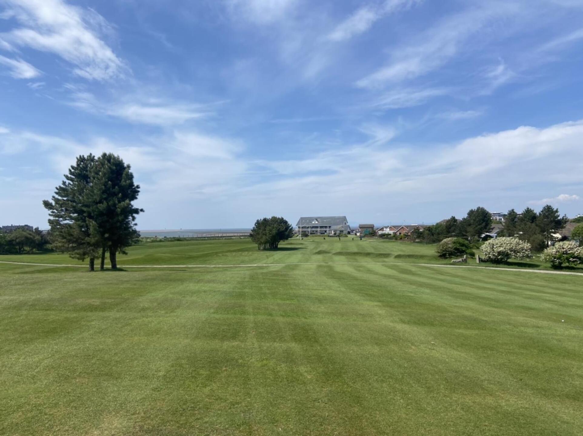 18 hole looking down the fairway towards the clubhouse (Photo submitted by trinovantes1 on 06/02/2021)