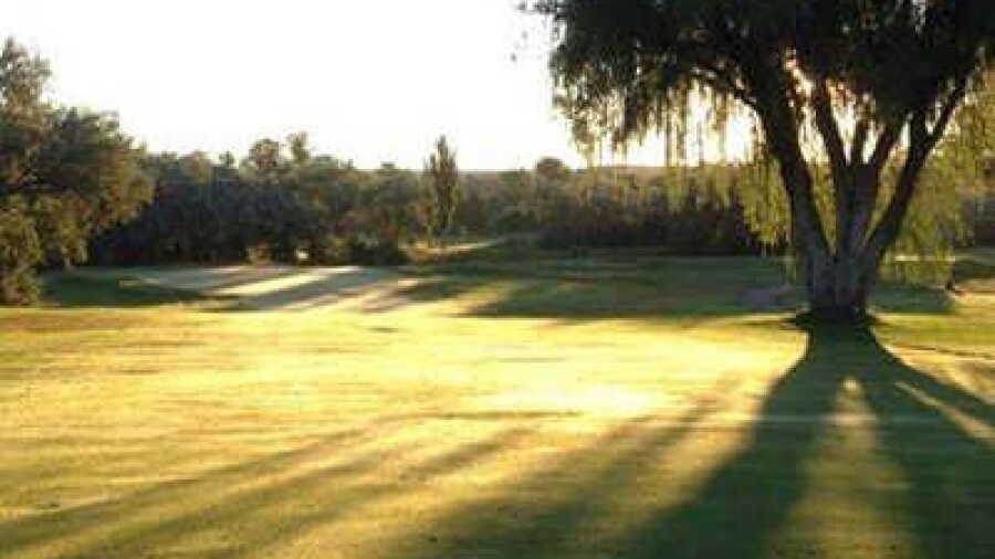 Dinaland GC