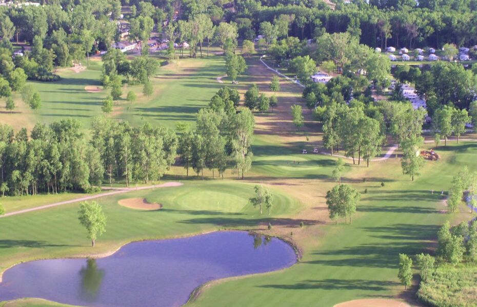 Holiday Meadows Golf Course in Durand, Michigan, USA GolfPass