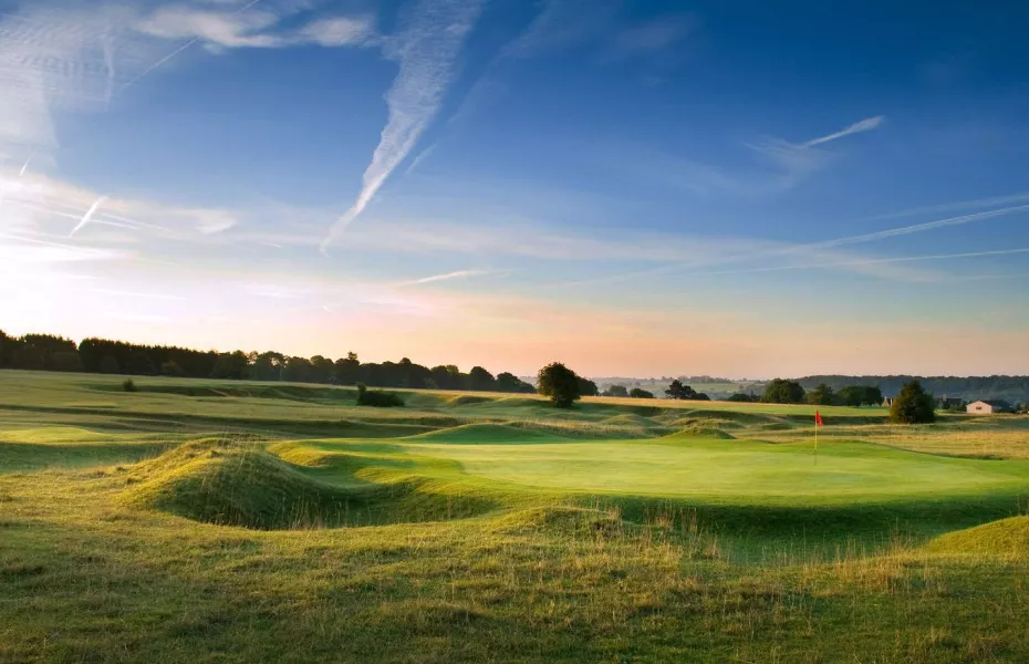 Minchinhampton GC - Old: #16