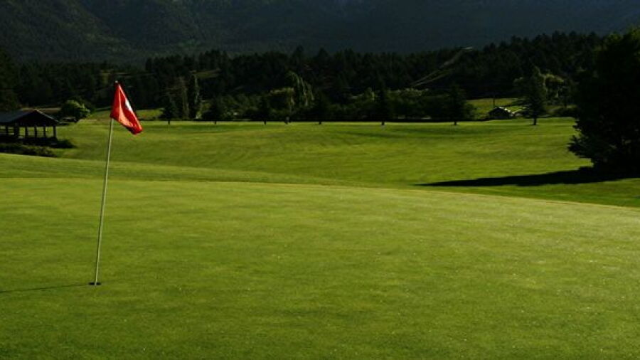 Edgewater Hill Par 3 GC