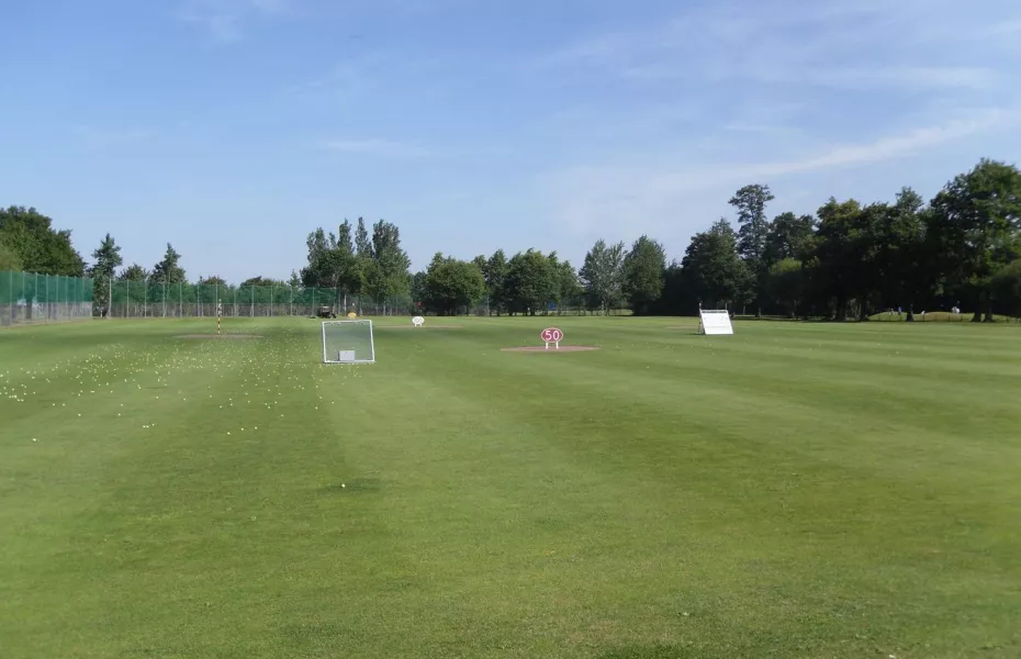 Cholet GC: Driving range