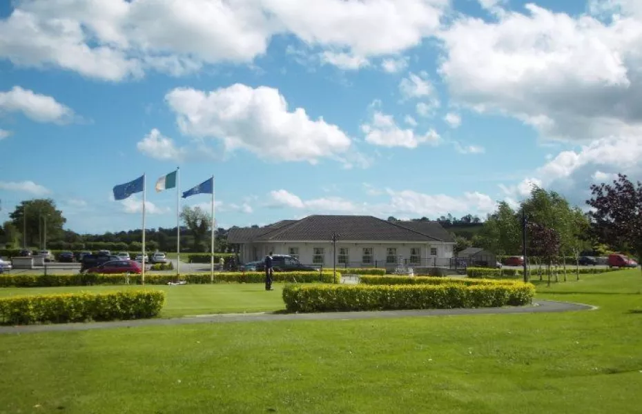 Mannan Castle GC: Clubhouse