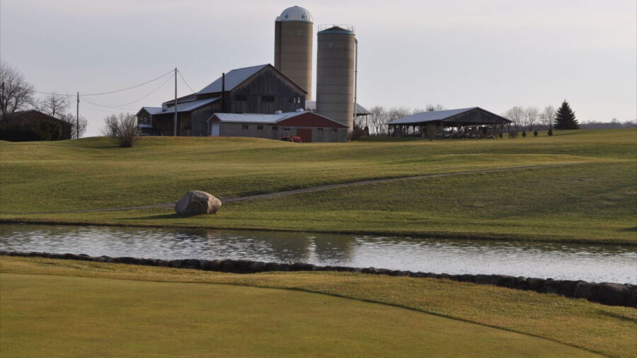 Country Meadows GC: Clubhouse