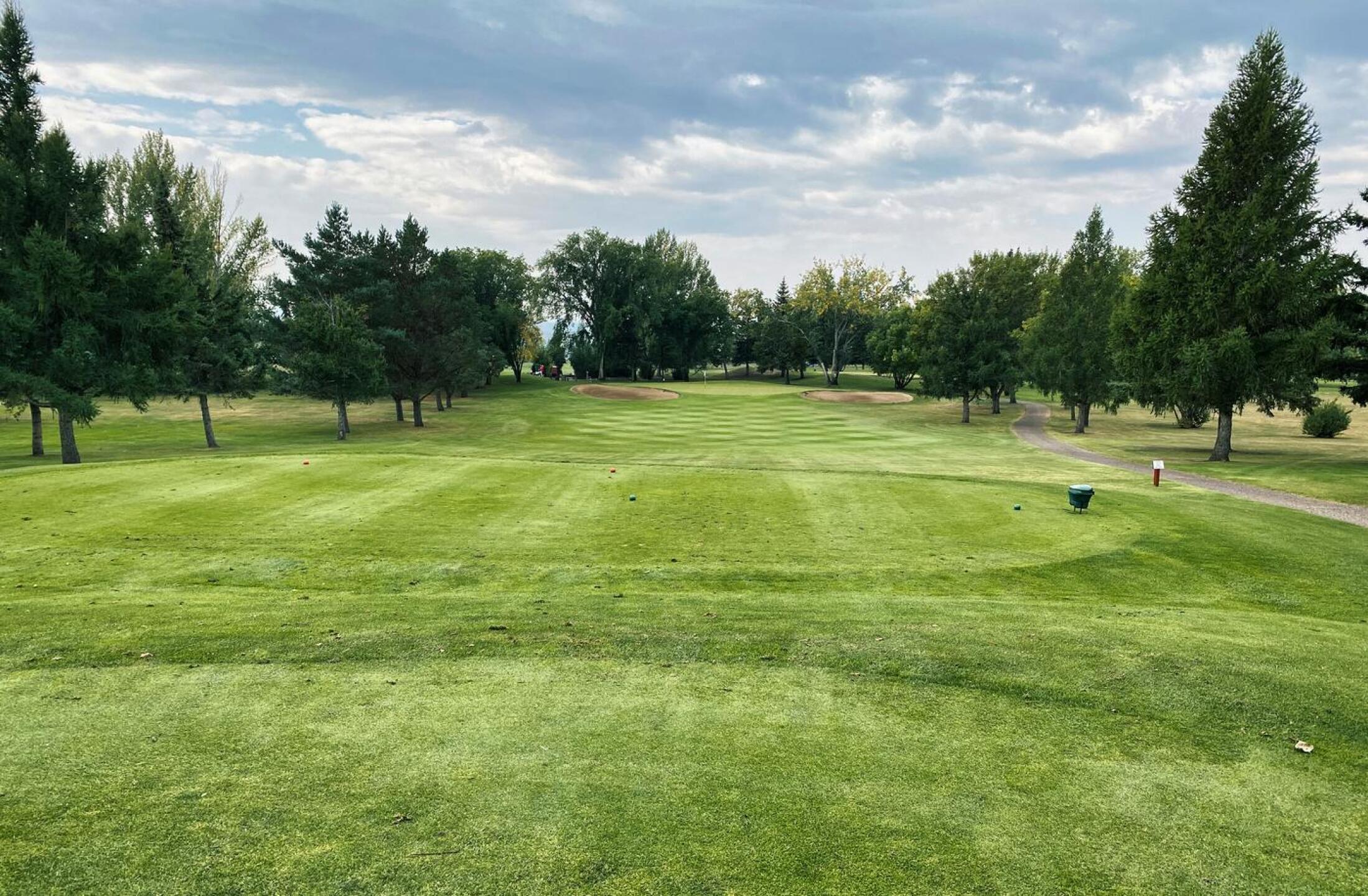 North Battleford G&CC, Hole 8, Par 3, 160 yds (Photo submitted by DYakimec on 09/30/2023)