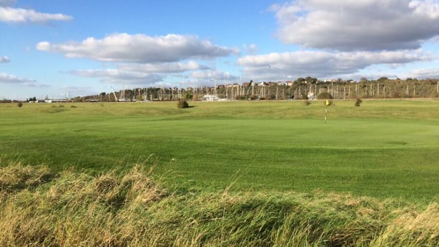 Castle Point GC