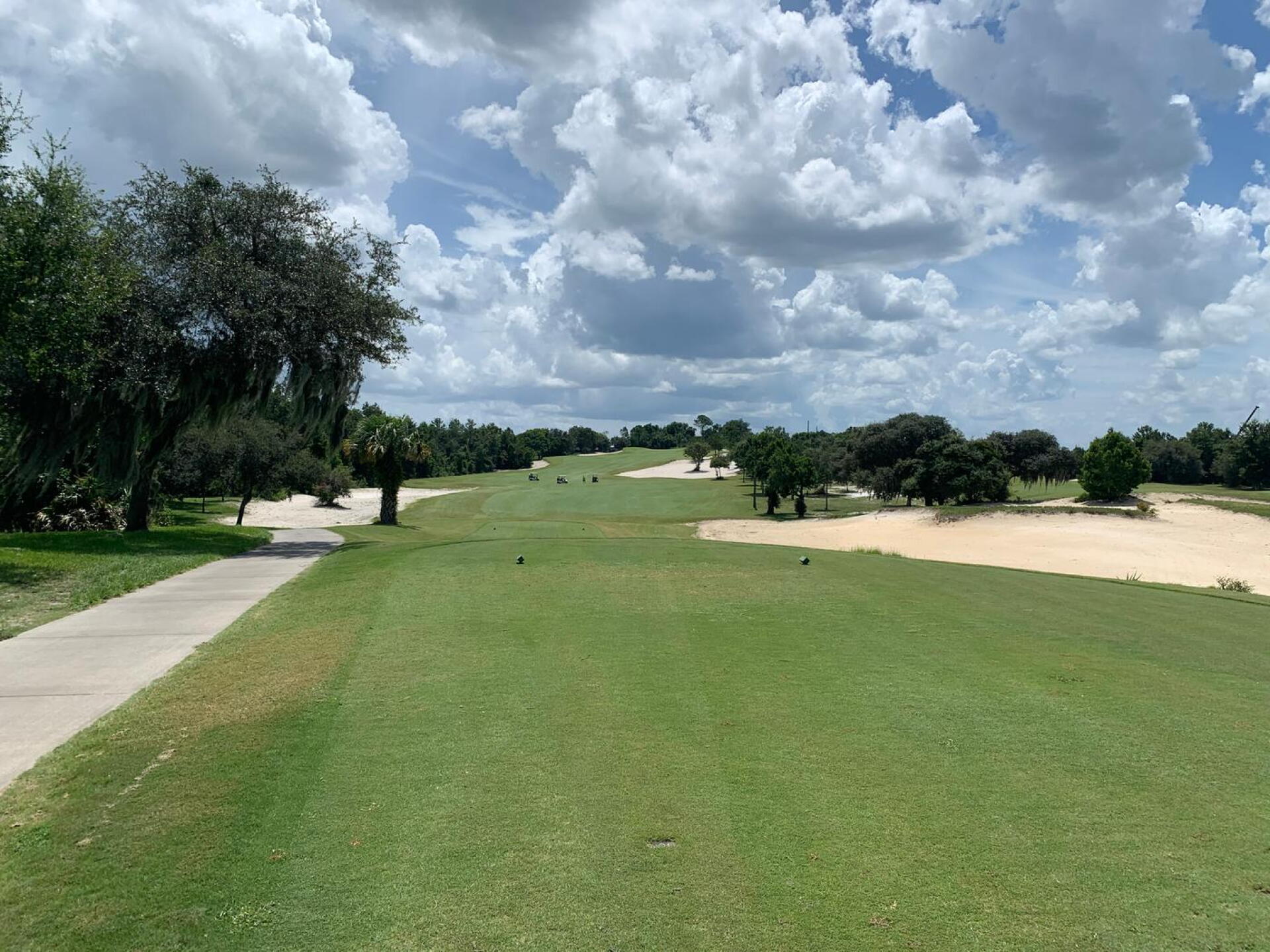View from 4th teebox, uphill par-5 (Photo submitted by ShragMagtite on 08/09/2020)
