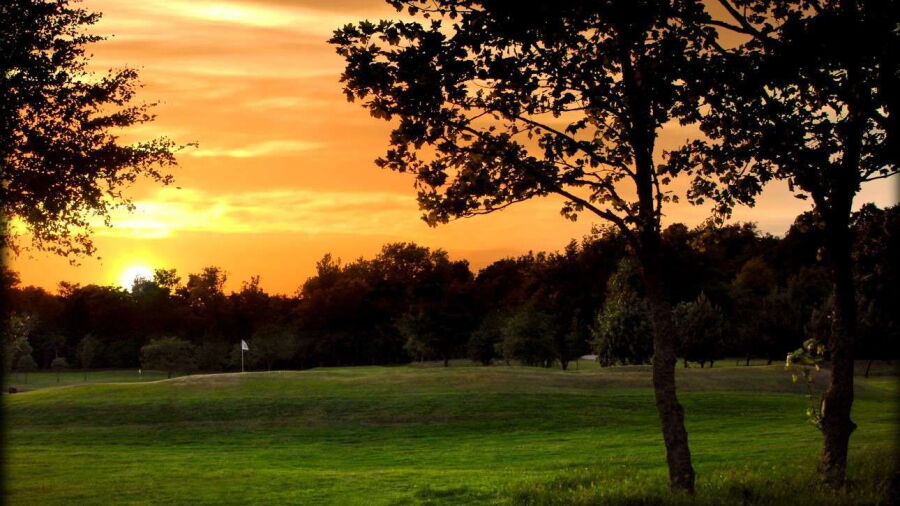 Haggs Castle GC