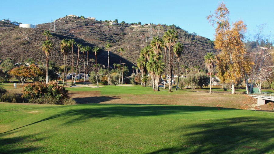 Willow Glen course at Sycuan Golf Resort - hole 6