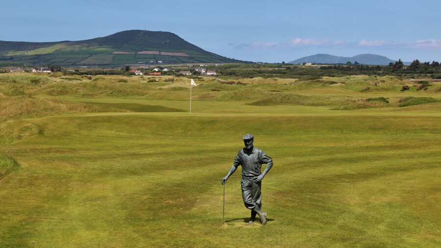 Waterville Golf Links - Payne Stewart statue 