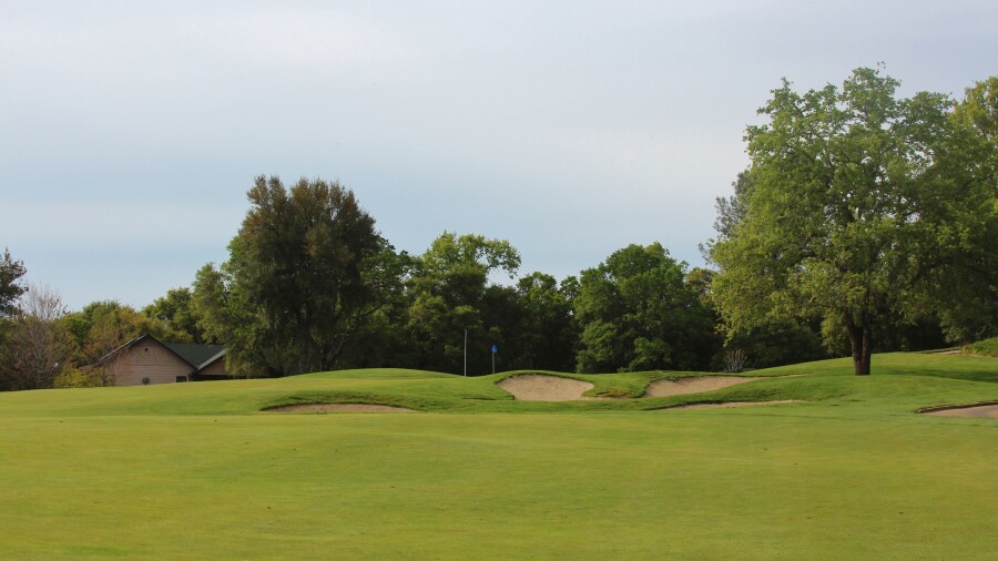 Greenhorn Creek Resort - hole 2