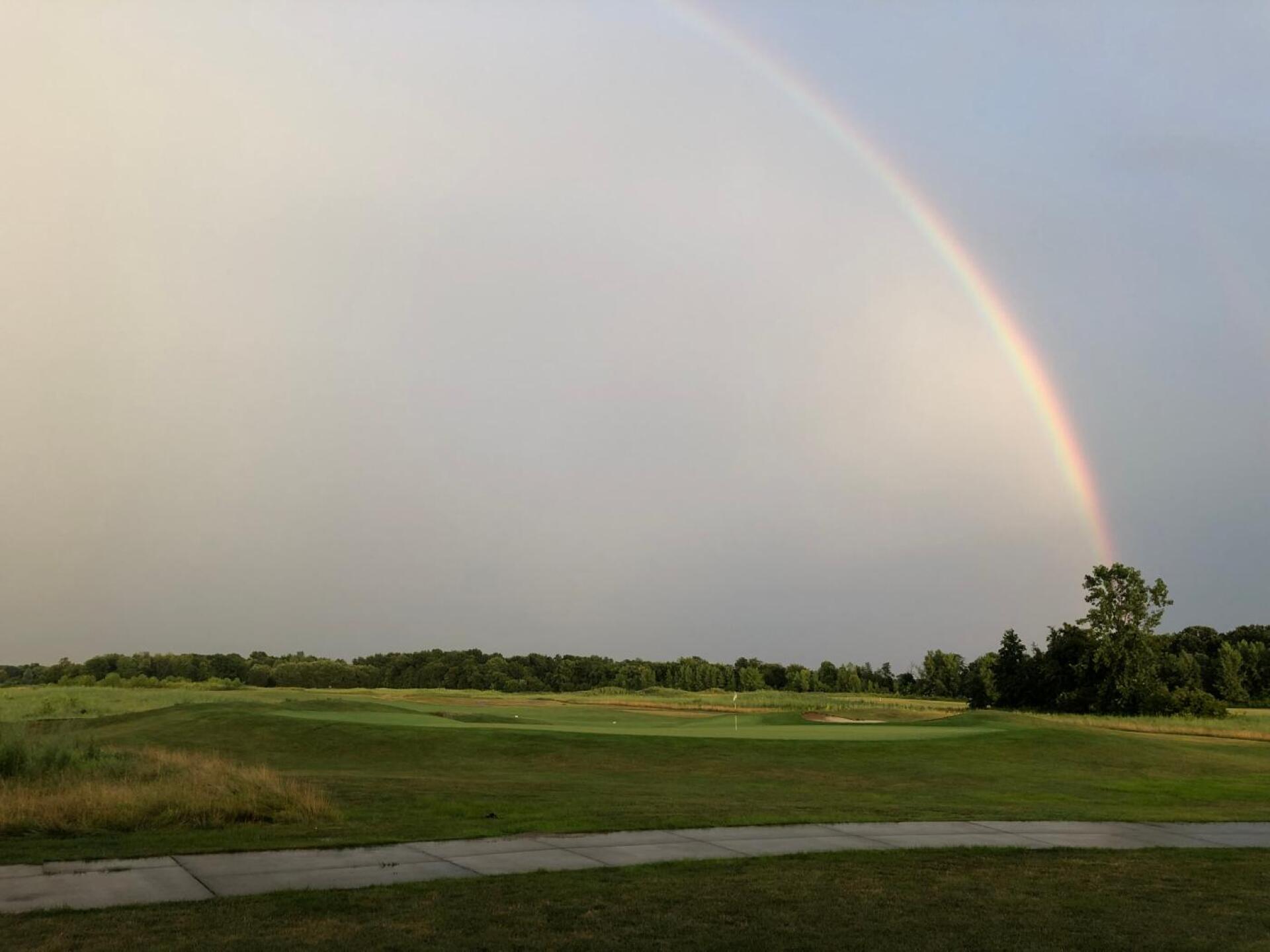 Looking over the 18th green (Photo submitted by Boiler9 on 08/03/2019)