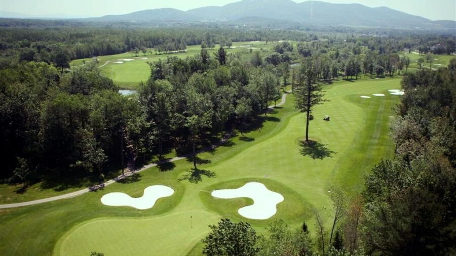 Le Royal Bromont: Aerial view