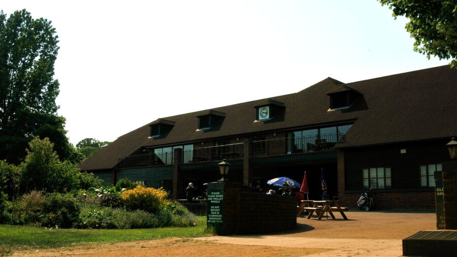 Drayton Park GC: Clubhouse