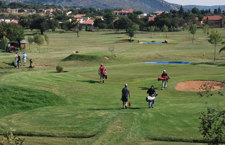 Jim & Jerry's Mashie GC