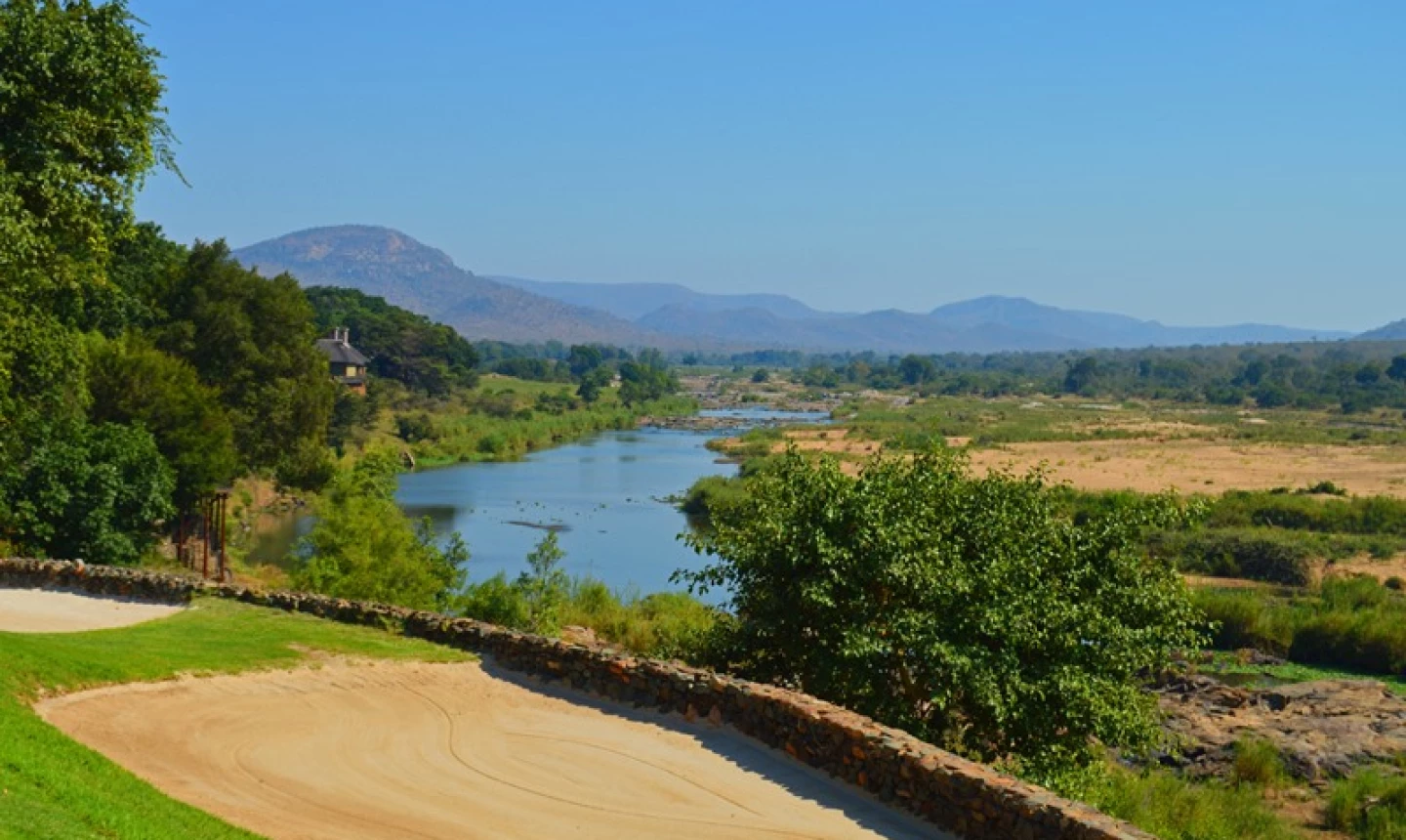 Leopard Creek C.C. golf course - 13th hole