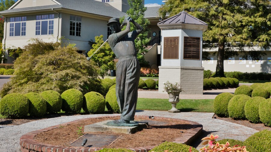 TPC Southwind - Cary Middlecoff statue 