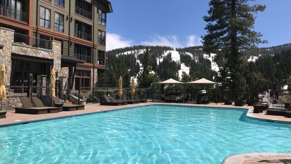 Ritz-Carlton, Lake Tahoe - pool 