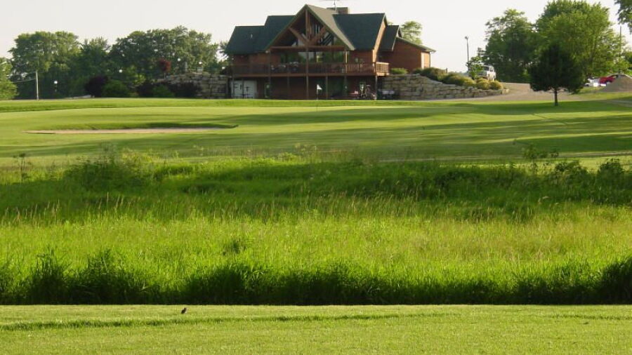 Creekview Par Three At Albion: #9 & clubhouse