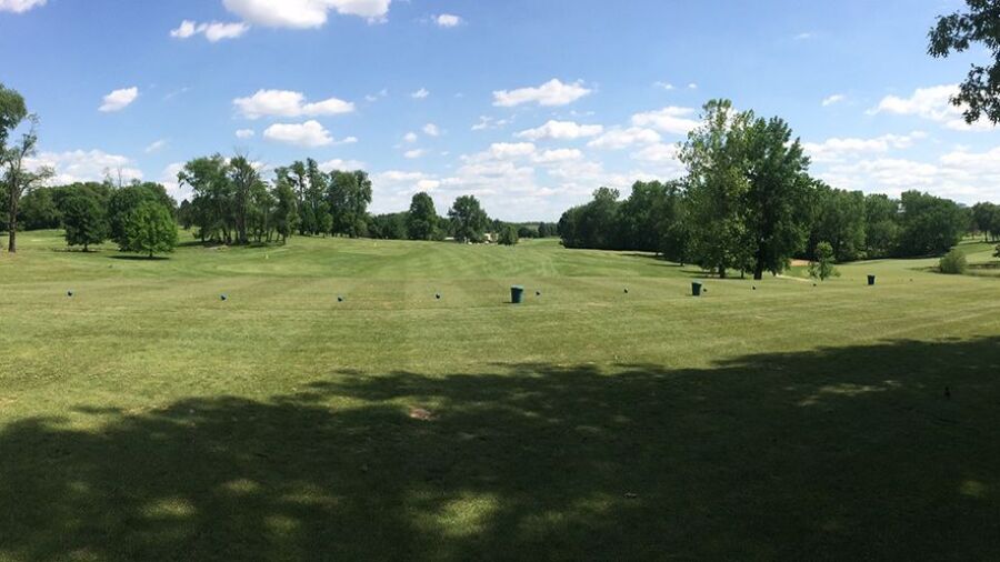 Lick Creek GC: Driving range
