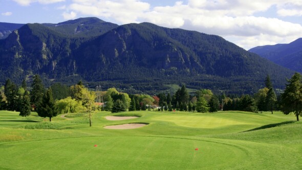 Elk Ridge Golf Course - hole 16