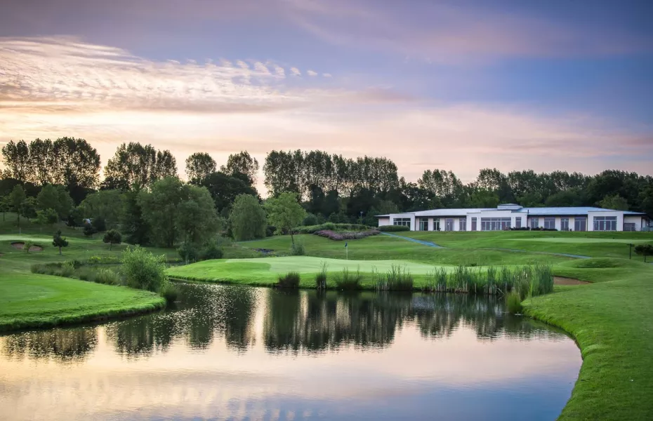 The Shire London - Masters: #18