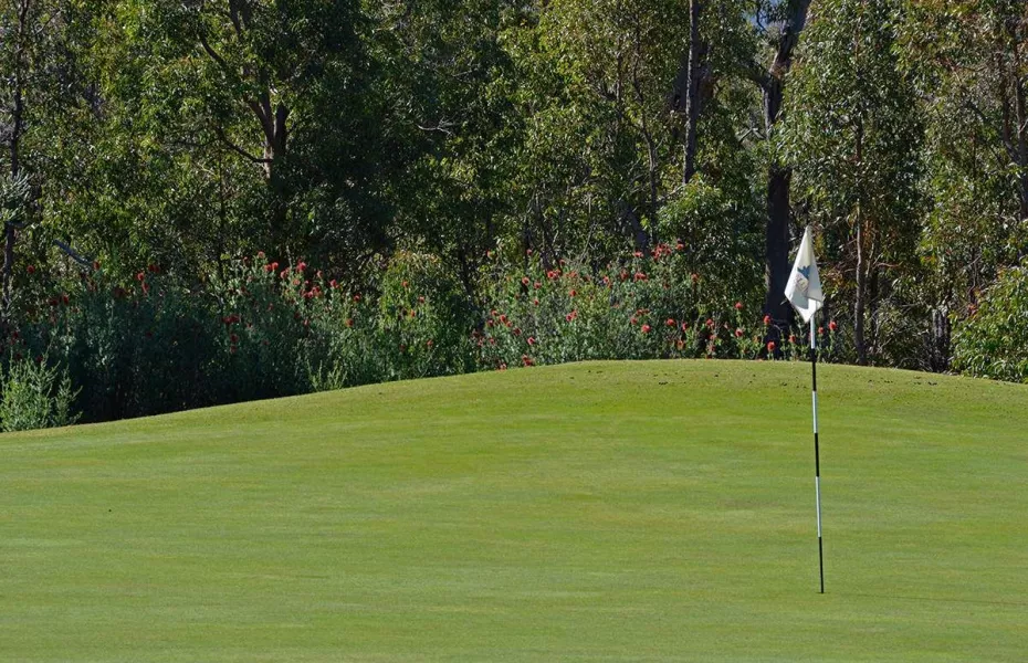Araluen Golf Resort