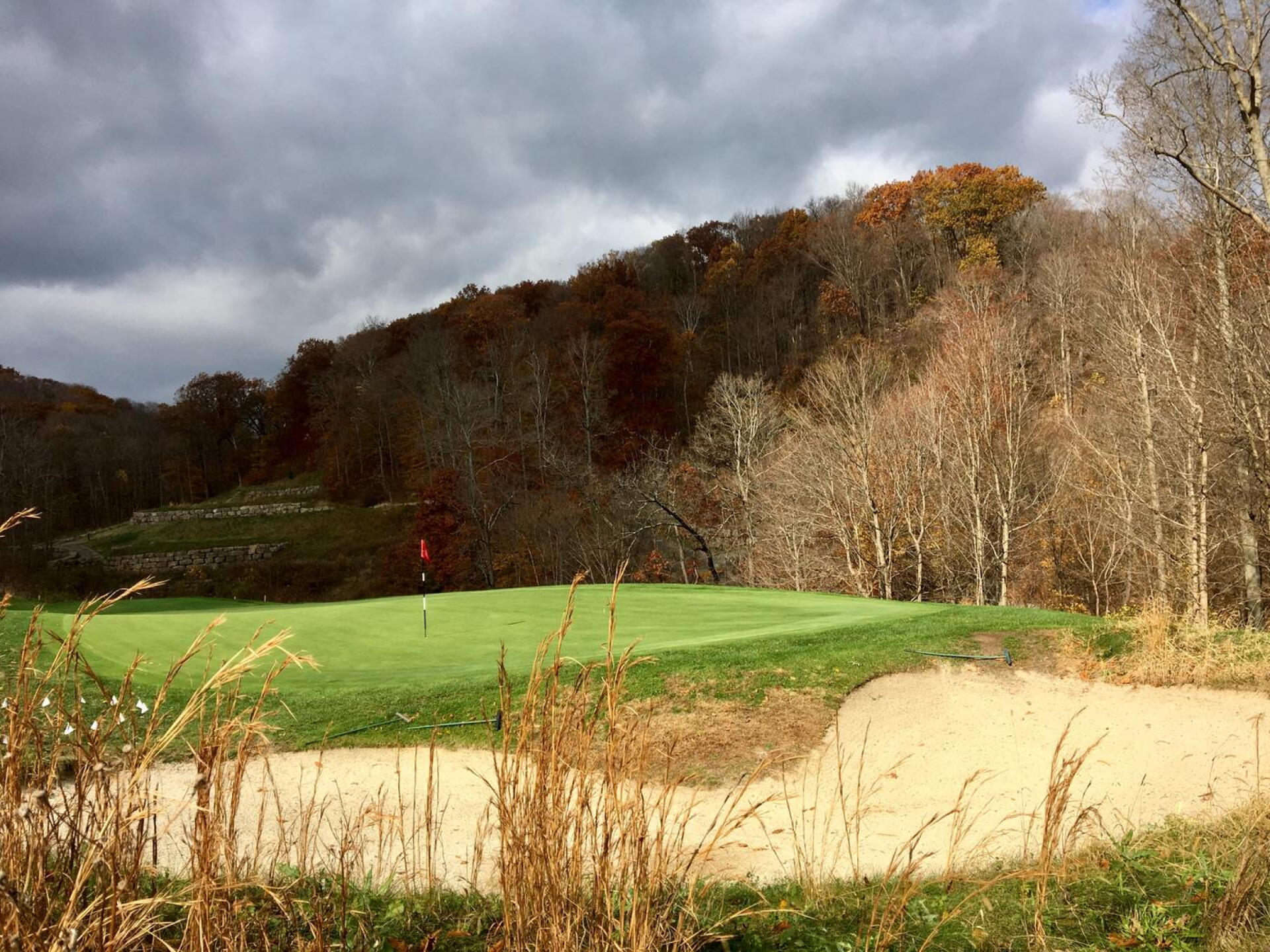 From behind par-3 15th hole (Photo submitted by BrandonWebb on 11/09/2018)