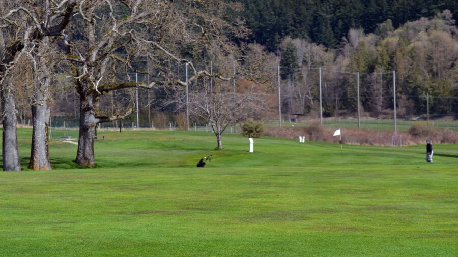 Mount Douglas GC
