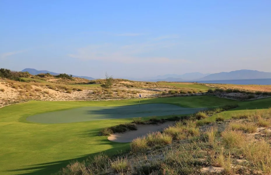 KN Golf Links - The Links