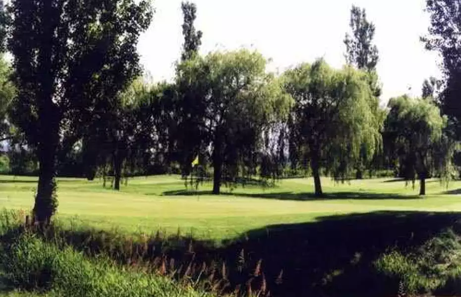 Surrey GC - Willows Nine