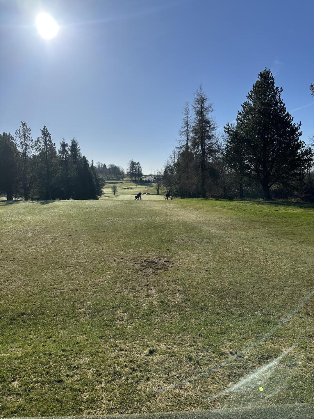 View down the 18th (Photo submitted by bigbarlow on 03/17/2025)