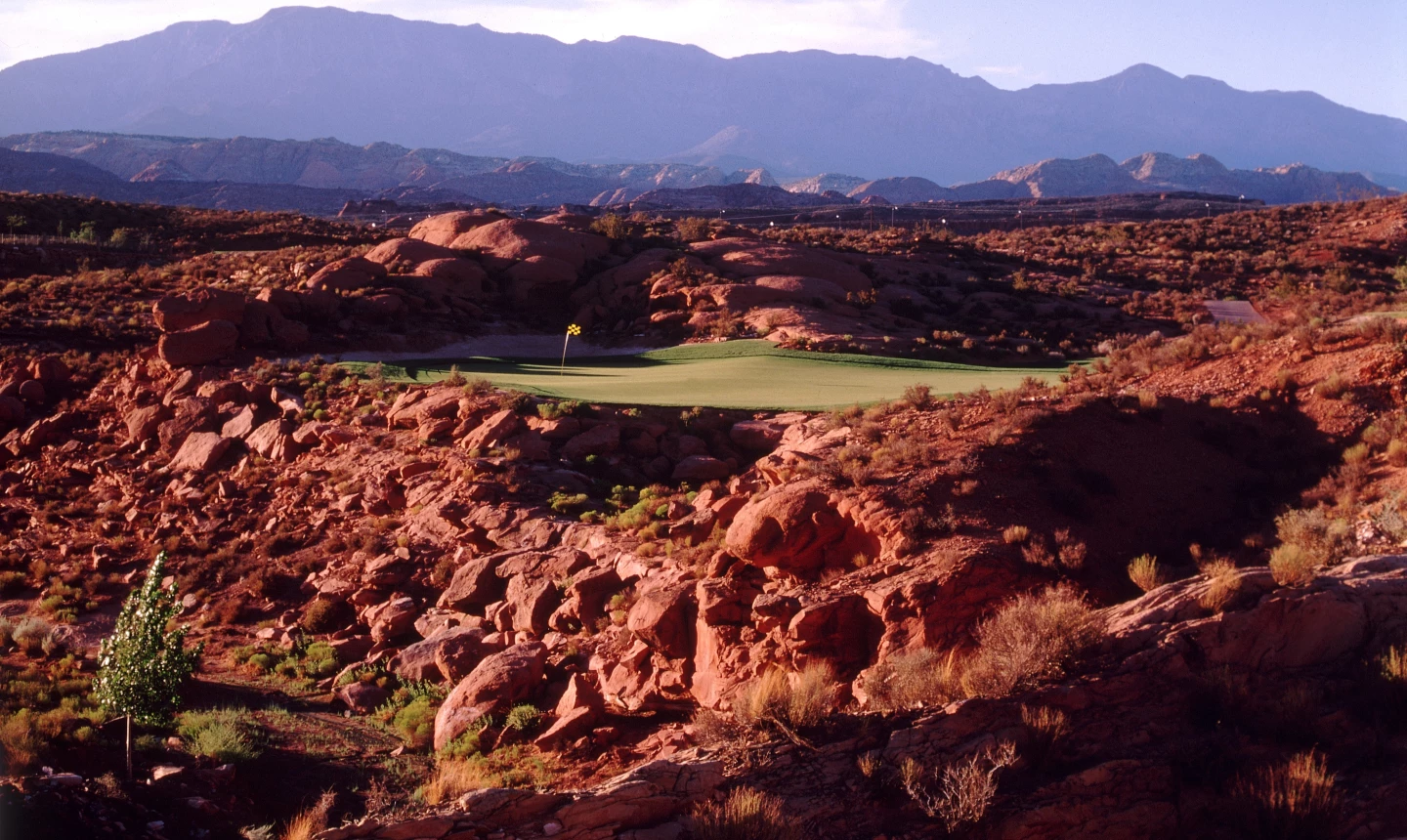 Coral Canyon golf course - sixth hole