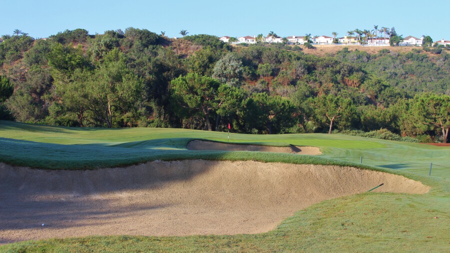 The Grand Golf Club - hole 1 green