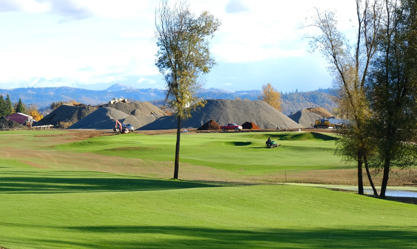 No Name Golf Course - hole 9 