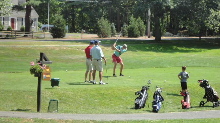 Royal Crest CC