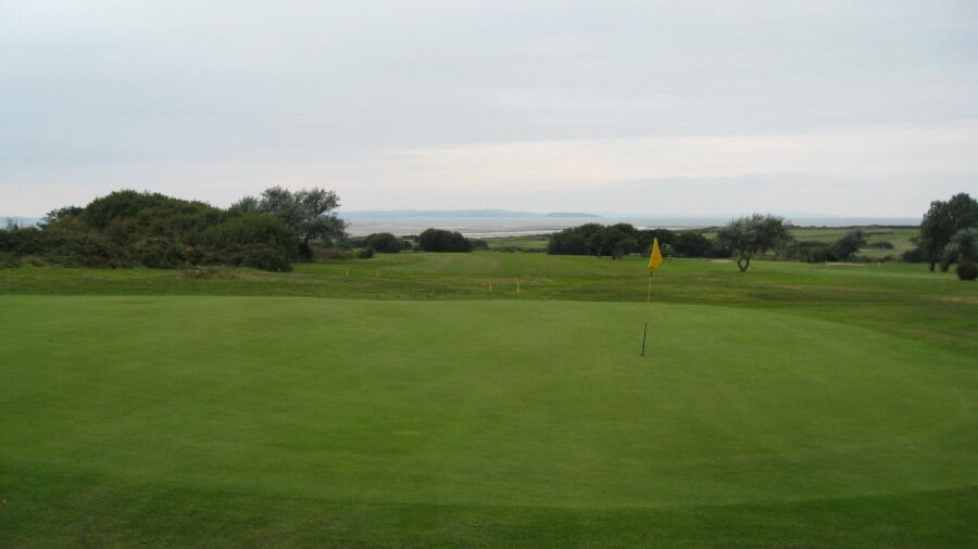 17th green