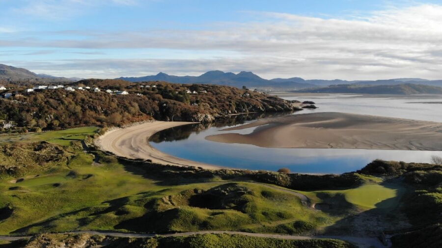 Porthmadog GC: Aerial