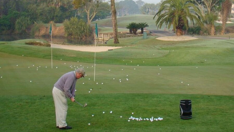 Sawgrass CC: Practice area