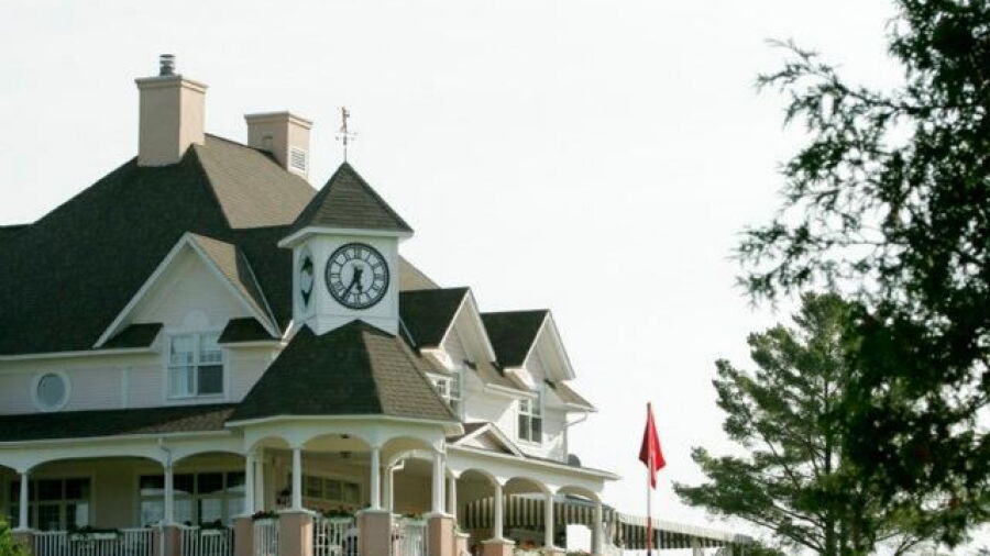 Le Royal Bromont: Clubhouse