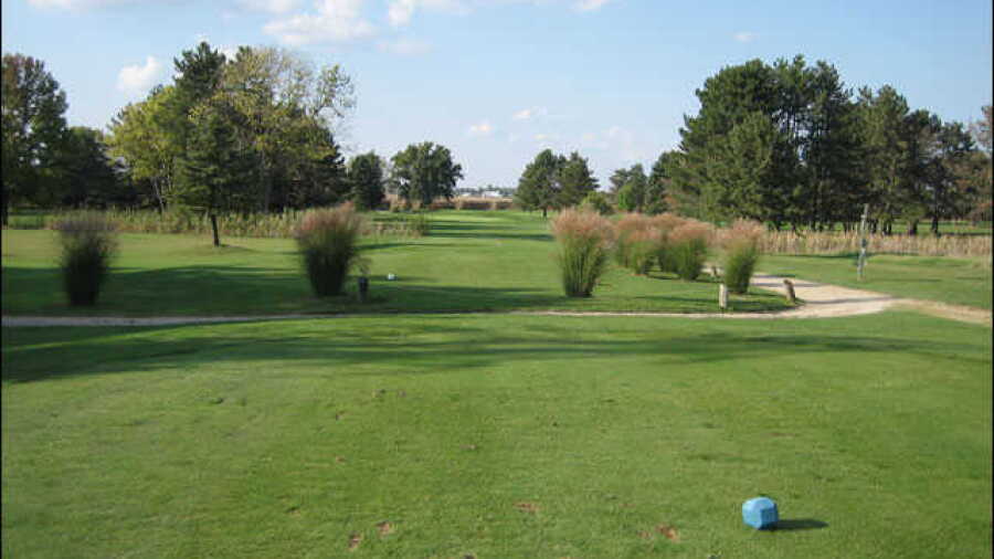 Upper Lansdowne GC: #8