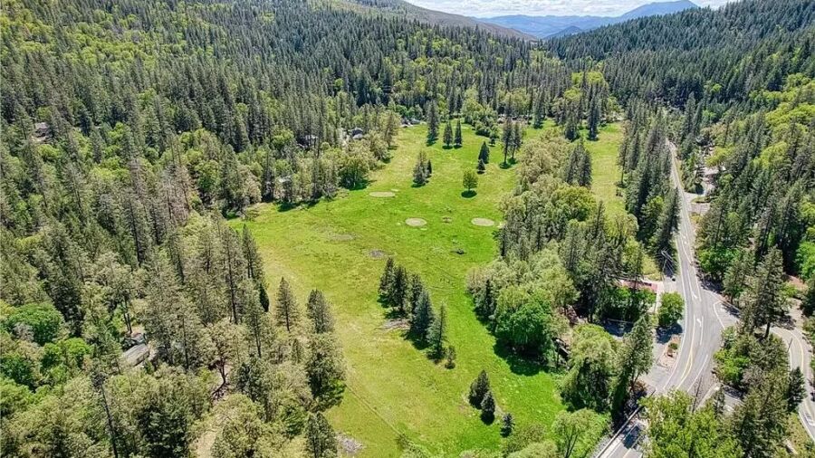 Belmont Pines GC: Aerial