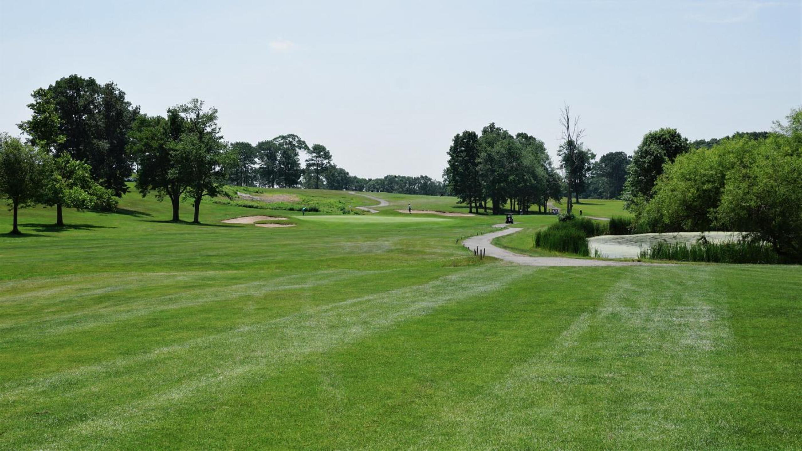The 492-yard, par-5 fifth is tempting for big hitters. (Photo submitted by AptlyLinked on 06/29/2021)