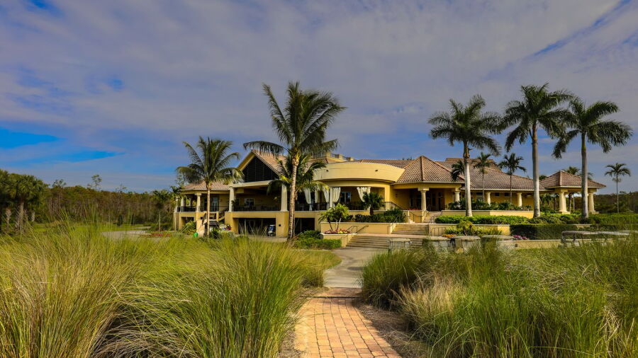 The Plantation GCC: Clubhouse