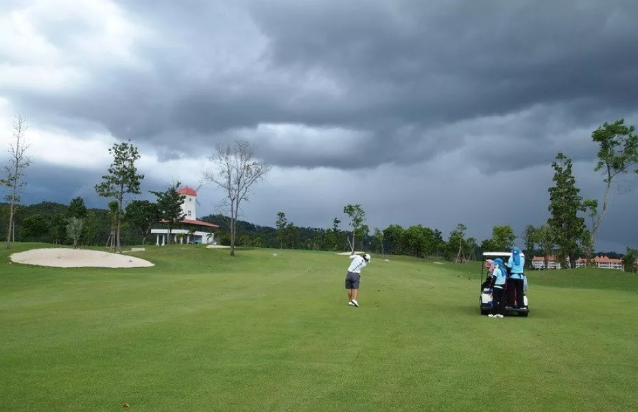 Happy City Golf & Resort